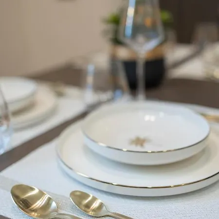 Appartamento Luxury And Exclusive Bovio Square House Napoli Esterno foto